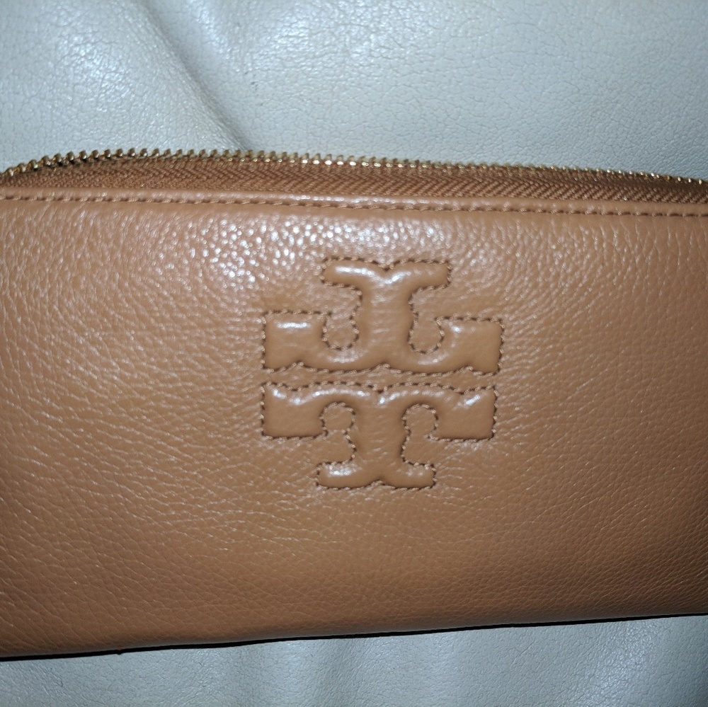 Tory Burch Thea Continental Wallet